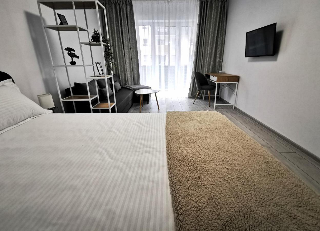Kronbed Apartments Braşov Extérieur photo