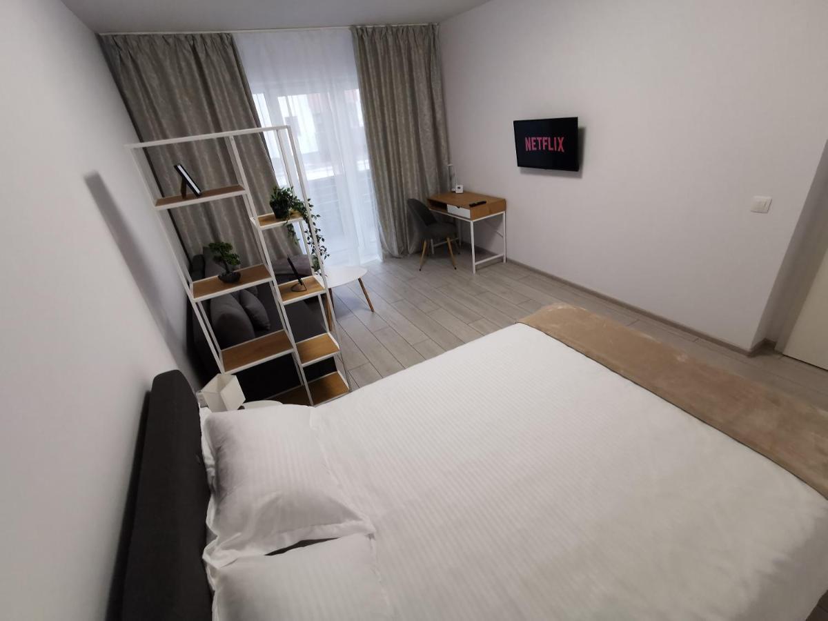 Kronbed Apartments Braşov Extérieur photo